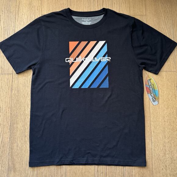 Men’s Quicksilver Black Graphic Tee Tshirt Brand New With Tags - Size M - Picture 2 of 5